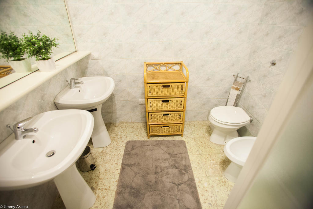 Hotel Sassari-In Zewnętrze zdjęcie