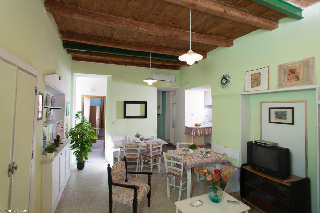 Hotel Sassari-In Zewnętrze zdjęcie